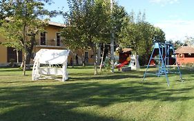 Agriturismo Stovali Da Lustrinu